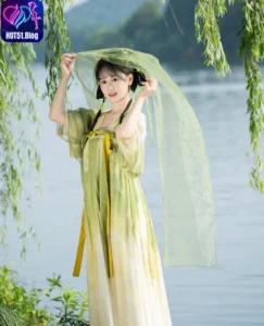 Read more about the article Jiao Yi Zhi Sui Sui Fenomena Influencer Perempuan di Hot51