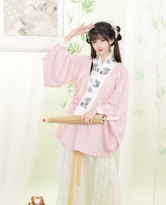 Qi Luo Sheng De Xiao Su Su -hot51.live