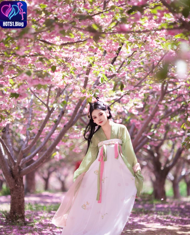 Wan Yi-hot51.live