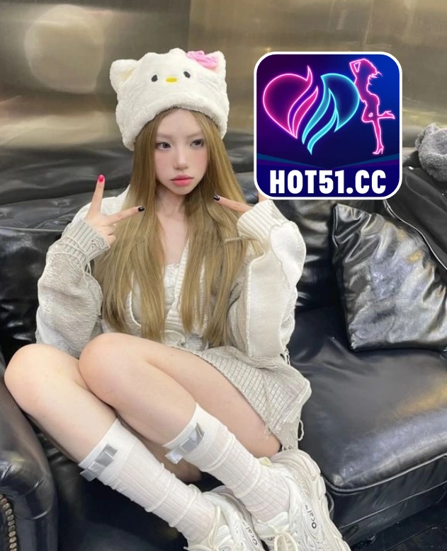 You are currently viewing Theodore Bennett Cantik Memikat di APK Hot51 Terbaru