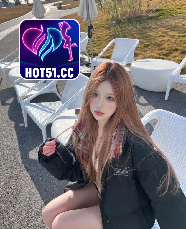 Uriel Hayes-HOT51.CC