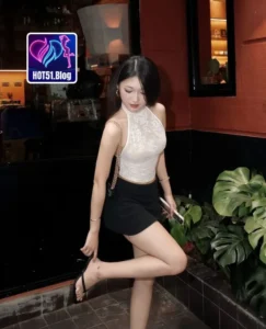 Read more about the article Hot51 Adrian APK Terbaru 2026 Panduan Live Streaming