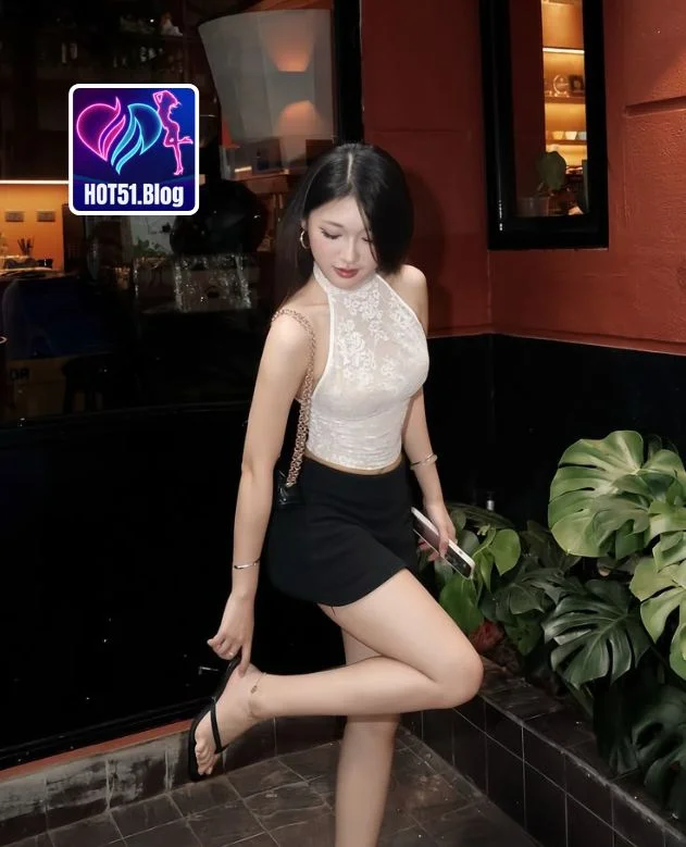 You are currently viewing Hot51 Adrian APK Terbaru 2026 Panduan Live Streaming