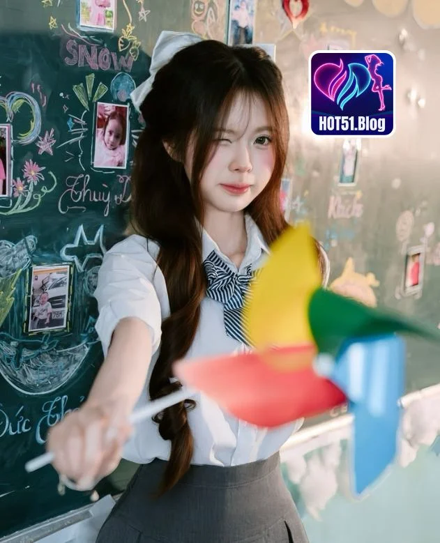 You are currently viewing Hot51 Charlotte Cantik Pengalaman Live Streaming Seru