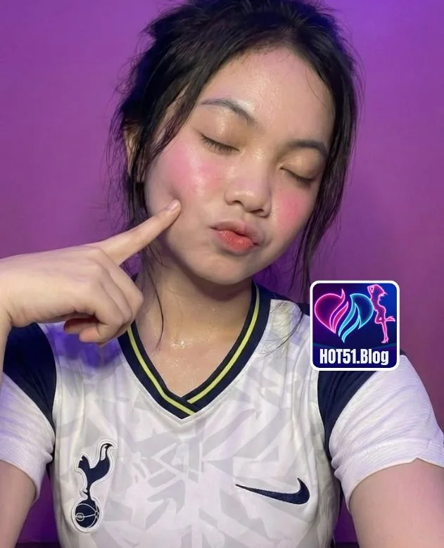 Dinda Sari-HOT51.Blog