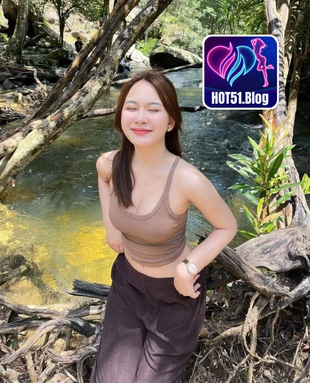 You are currently viewing Noah Pesona Kreator Cantik yang Bersinar di Hot51 Live